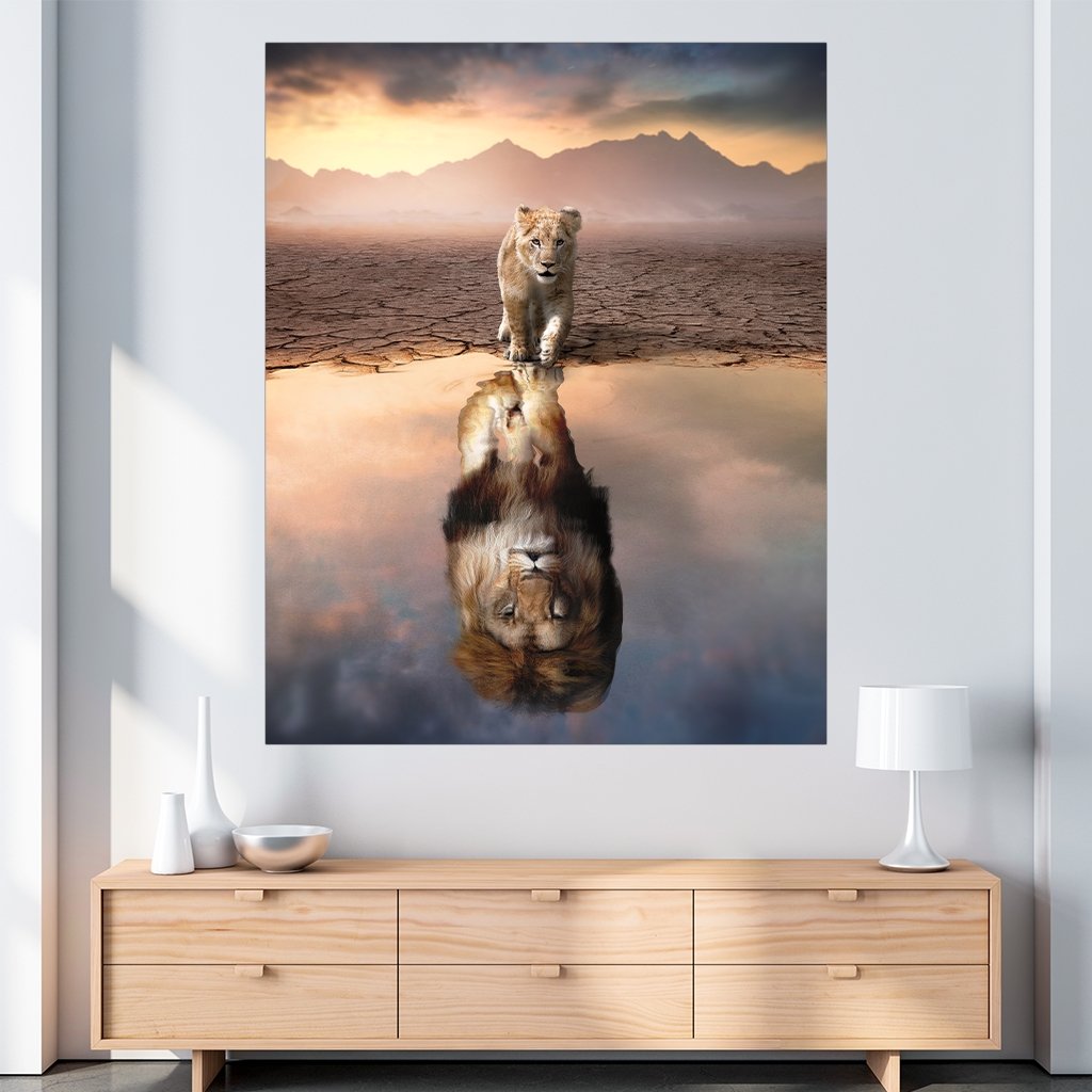 Das Motiv hängt über einer Kommode