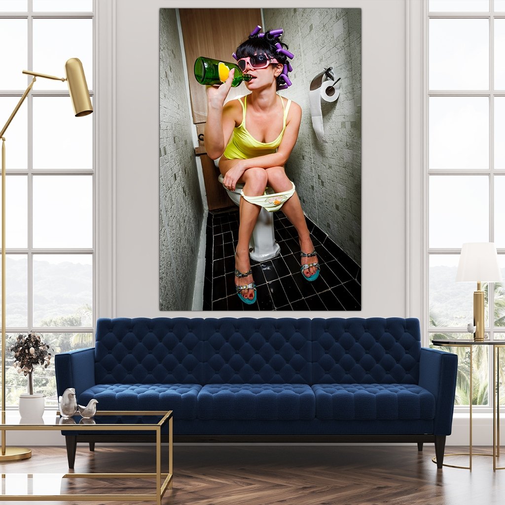 "Woman Drinks" Colors - Affengeile Bilder