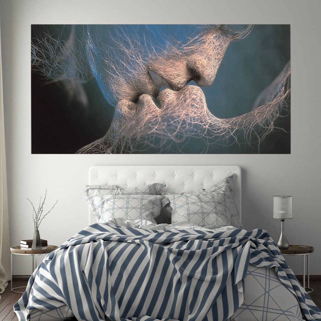 Das Motiv hängt in einem Schlafzimmer über einem Bett
